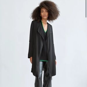 Aritzia Babaton Flowy Trench Coat - Small